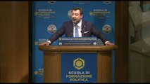 Salvini: Ponte Stretto vale un anno di Reddito di Cittadinanza