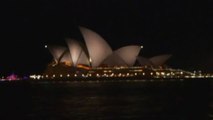 La Sydney Opera House si oscura per la Earth Hour