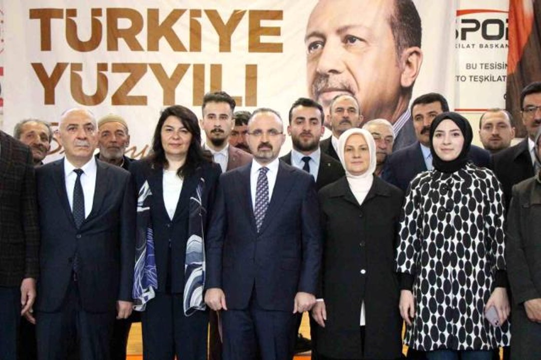 AK Parti Grup Başkanvekili Turan: "Anketlerde Cumhurbaşkanı Erdoğan'ın oyu yüzde 50'den fazla"