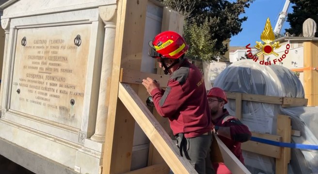 Napoli, crollo in cimitero Poggioreale: al via opere di messa in sicurezza (25.03.23)