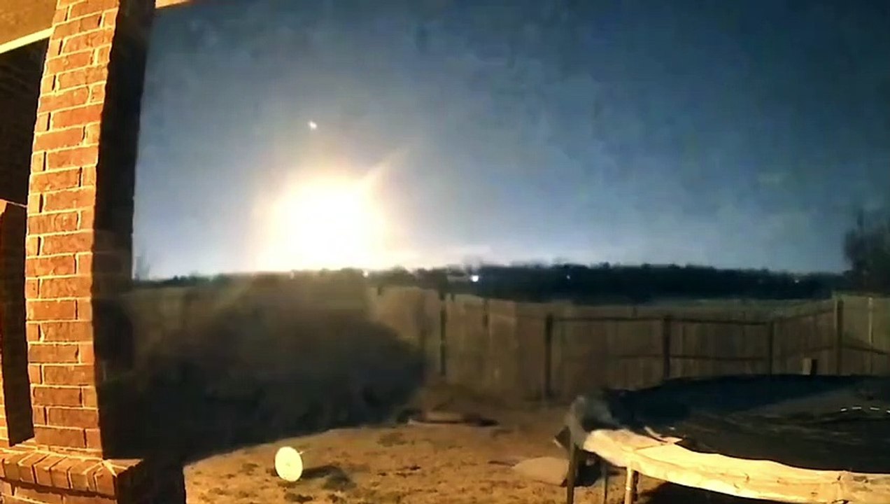Meteor Lights Up Over Oklahoma