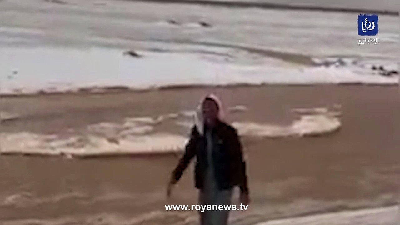 عاصفة من البرد وأمطارغزيرة وسيول جارفة في الجفر...
