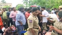 High Tension At OU Over ABVP Leaders Protest _ TSPSC Paper Leak Scam _ V6 News
