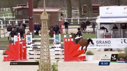 Grand National FFE - AC Print - CSO | Haras de Jardy (FRA) | Nathalie MACK | BACCARA DE L'AUBEPINE