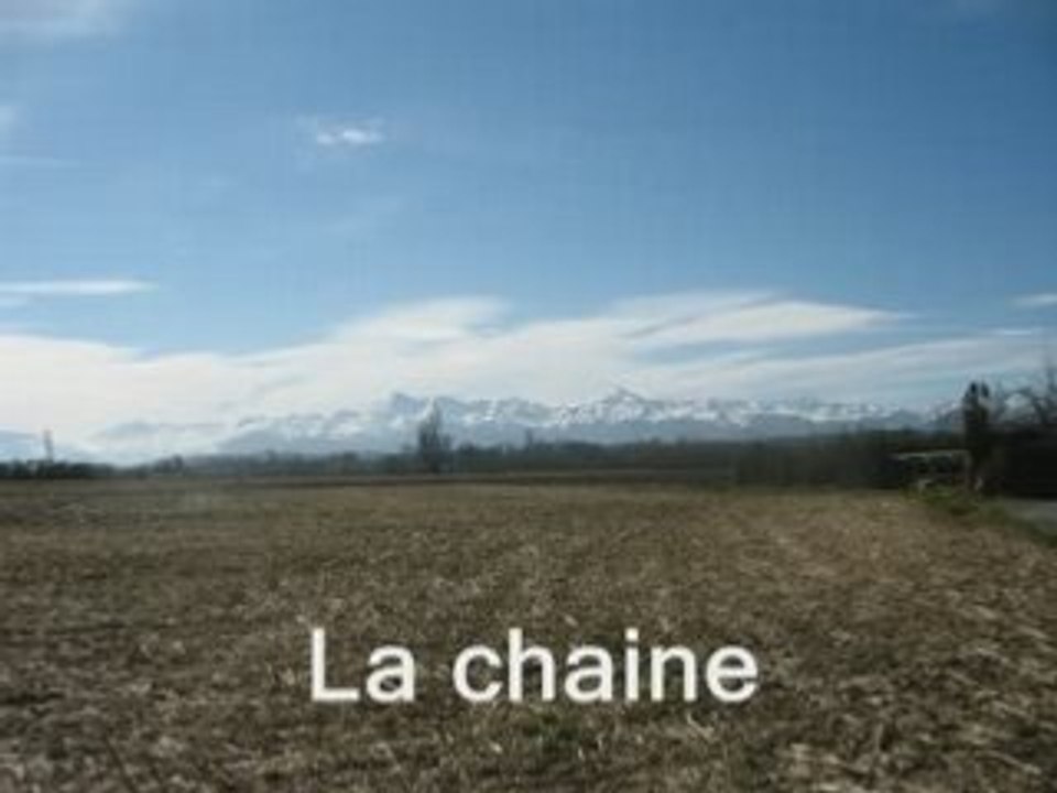 2 nos pyrenees
