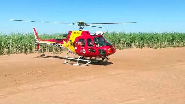 Helicóptero do Corpo de Bombeiros foi acionado para socorrer piloto de avião de pulverização