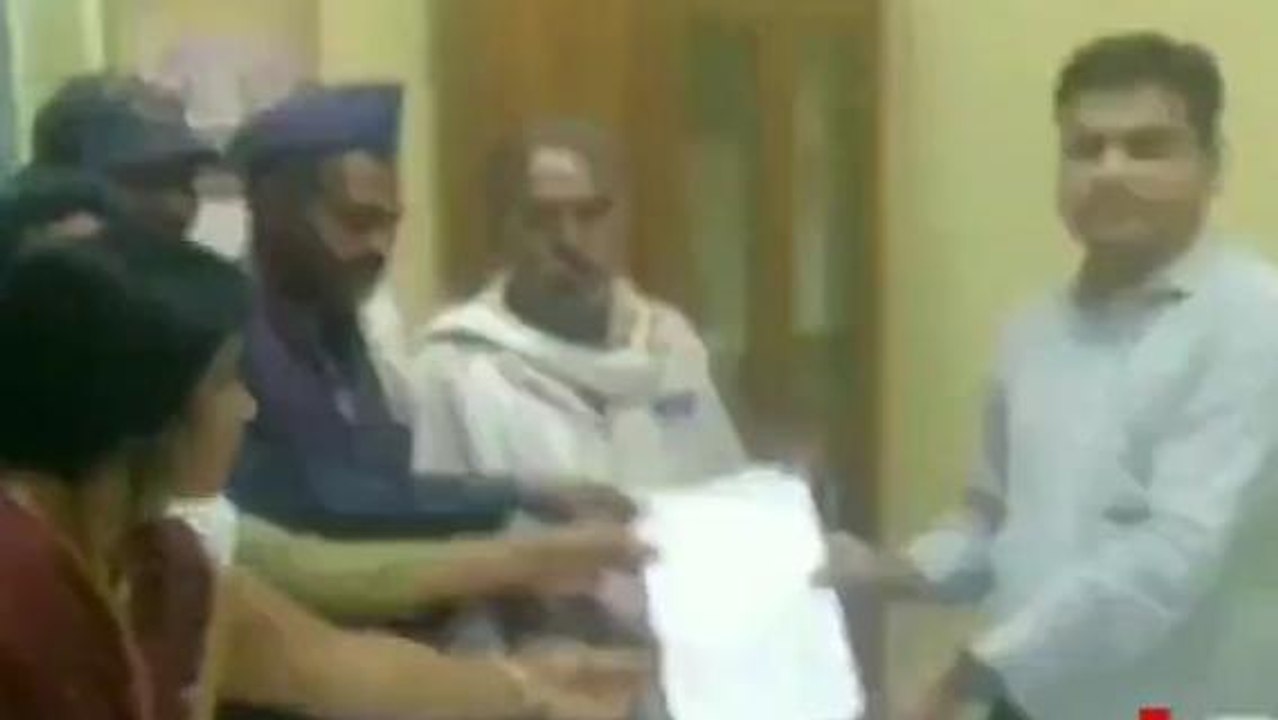 नर्मदापुरम: कोटवार संघ की अनिश्चितकालीन हड़ताल हुई समाप्त
