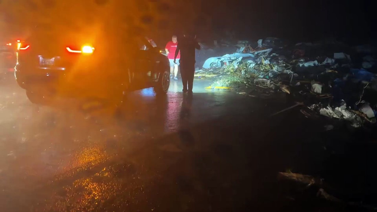 BREAKING: At least 7 killed after tornado devastates Rolling Fork | Mississippi