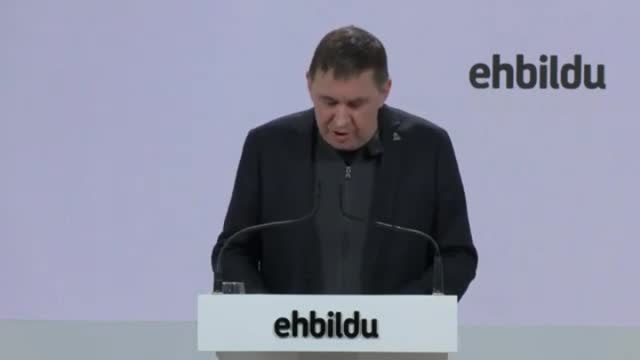 Los presos de ETA y la Cumbre Iberoamericana marcan el choque entre Gobierno y PP
