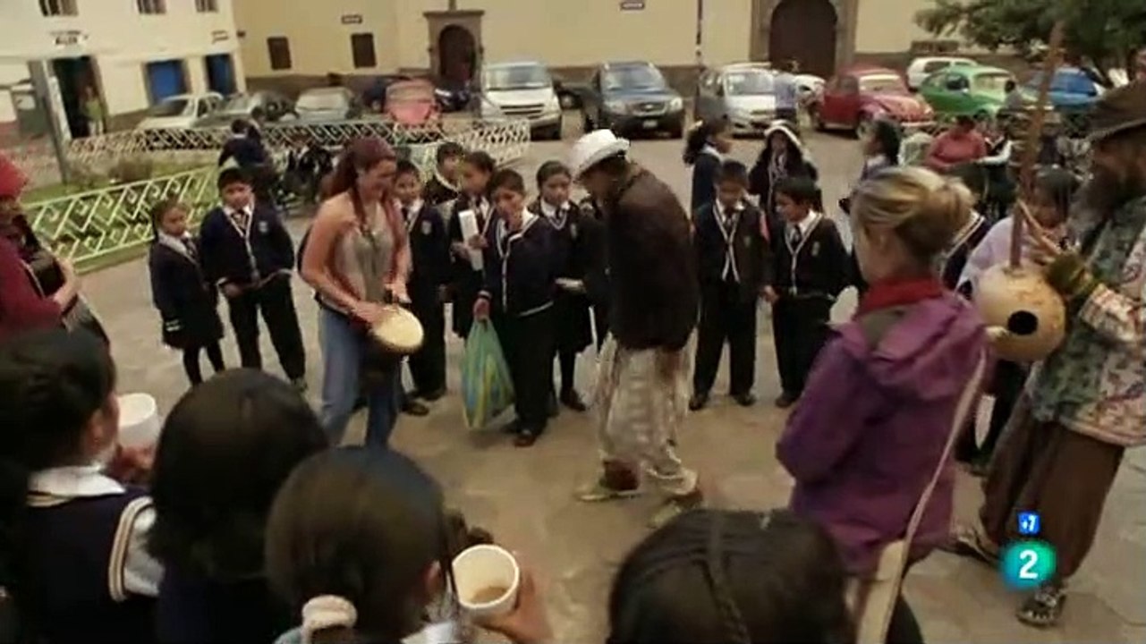 Documental El Universo Humano-3-Estamos Solos