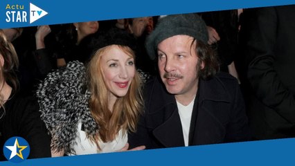 Philippe Katerine "très différent" de Julie Depardieu : "Je n'aimerais pas beaucoup faire l'amour av