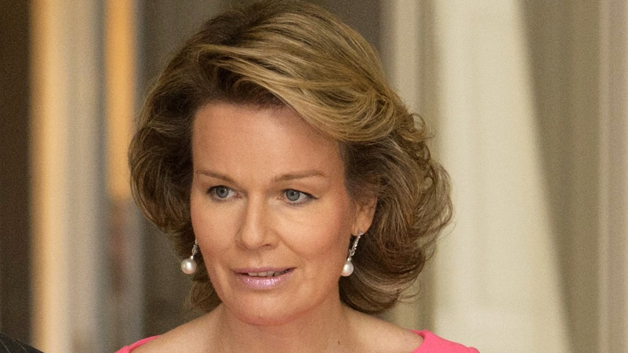 GALA VIDEO - Mathilde de Belgique : elle pleure la mort d’un être cher