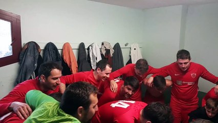 LE VESTIAIRE DE L'AS DU PIC APRÈS LA VICTOIRE À SAINT-UZE