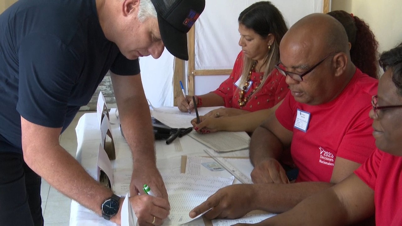 Gobierno cubano confía en que abstención no quite brillo a las parlamentarias