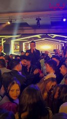 إمام عاشور يرقص مع عروسته الجميلة وحازم إمام وأحمد حسن ومؤمن زكريا يهنئون العروسين