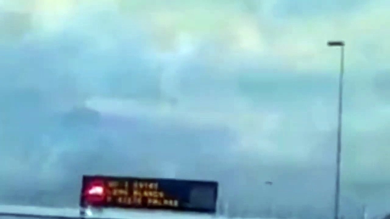 Huge Meteor Falls Over Gran Canaria - Enorme Meteorito Cae Sobre Gran Canaria