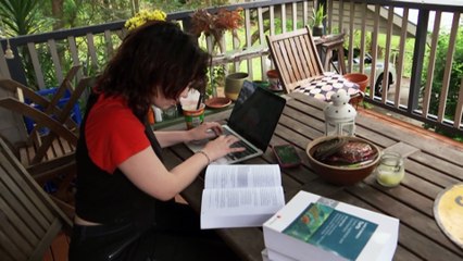 Rise in uni students accessing food banks on campus