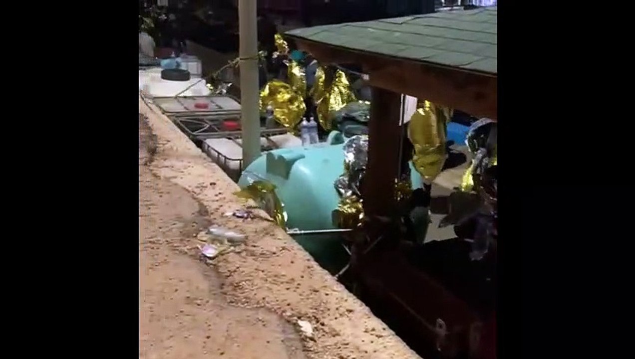 Lampedusa, migranti su un barchino alla deriva: «Rubato il motore durante il viaggio»
