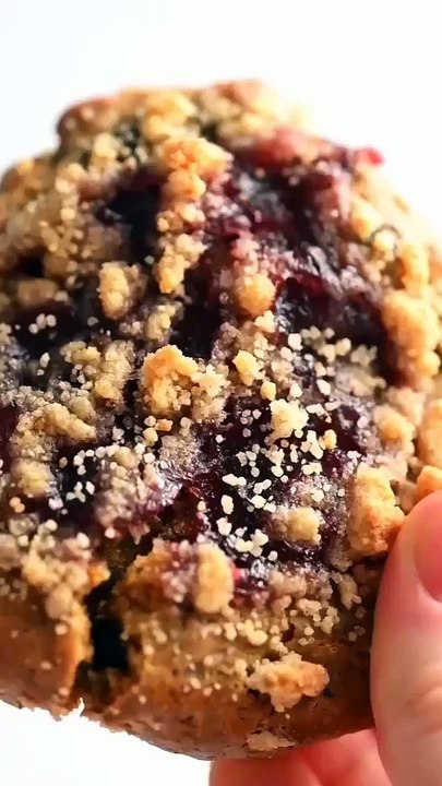 Blueberry muffin cookie