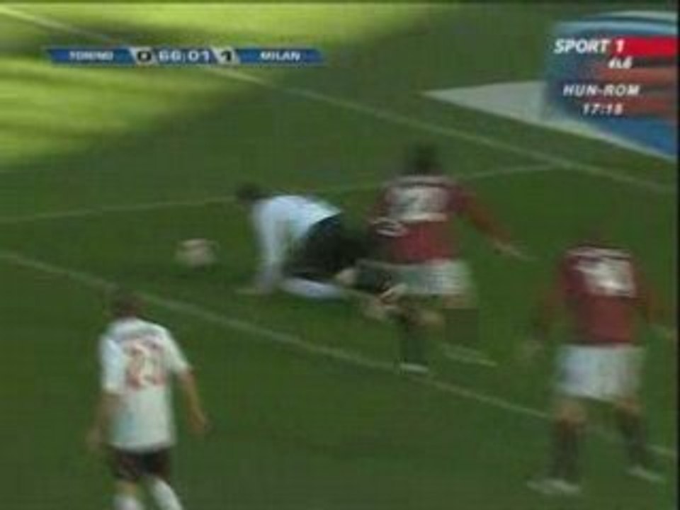 Torino	0 - 1	AC Milan www.liga-1.com
