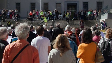 جوقات من العالم أجمع تغنّي من أجل السلام في أوكرانيا