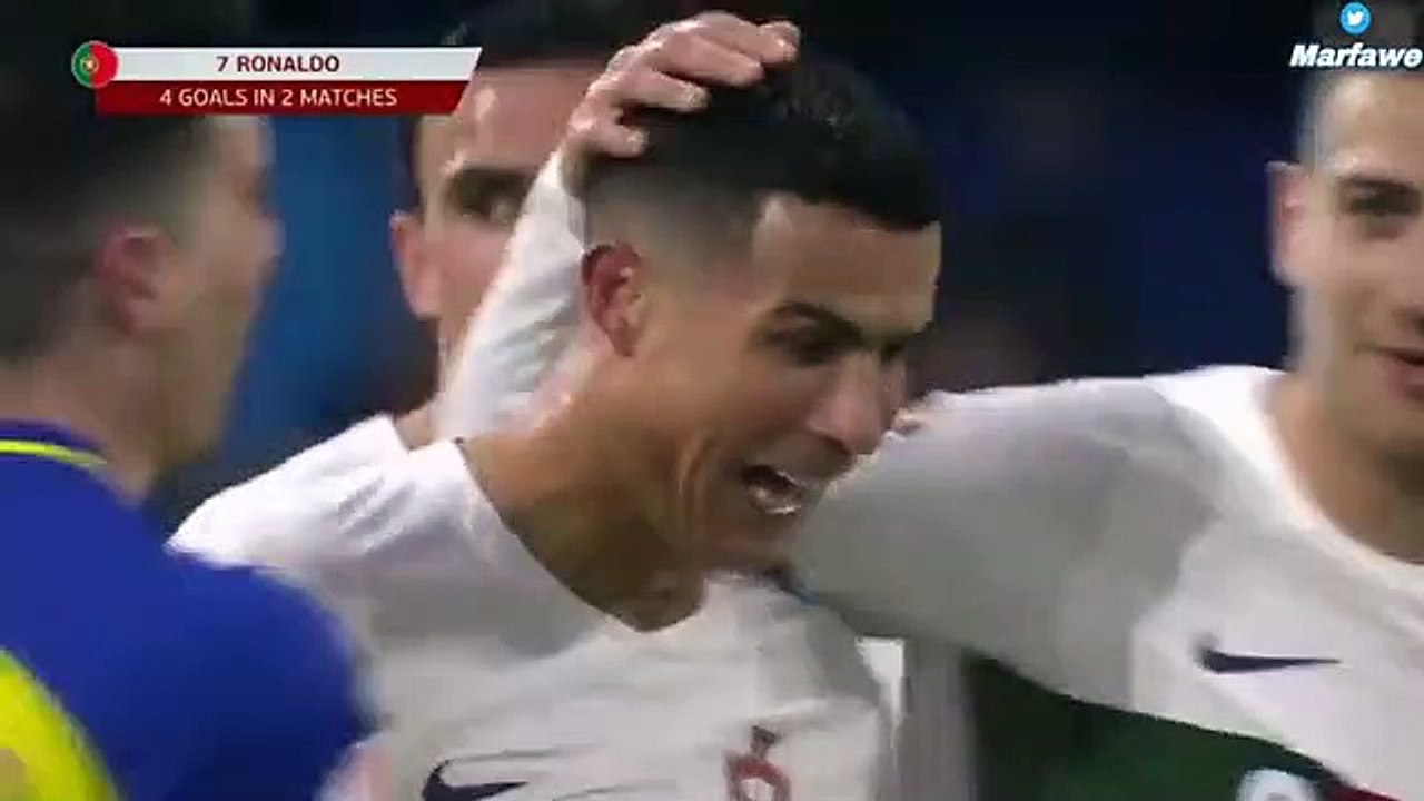 مشجع بقميص النصر يقتحم مباراة البرتغال ولوكسمبورغ لمقابلة رونالدو