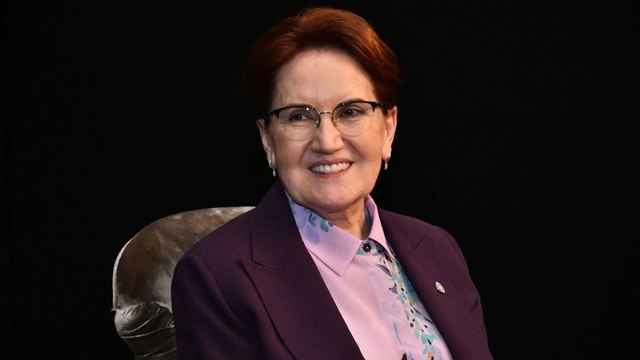 Akşener, gençlere seslendi: Bu seçimi sizin için almalıyız