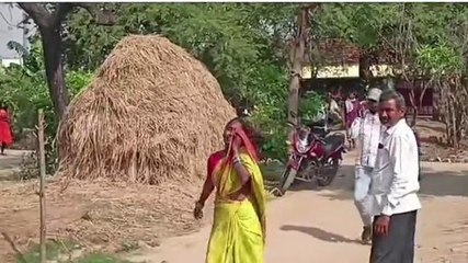 నర్సంపేట: జిల్లాలో దొంగల బీభత్సం.. తాళం వేసి ఉన్న ఇంట్లో భారీ చోరీ..!