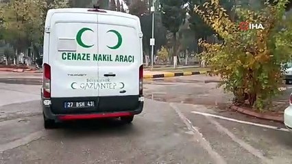 Otomobilin çarptığı motosiklet sürücüsü kurtarılamadı