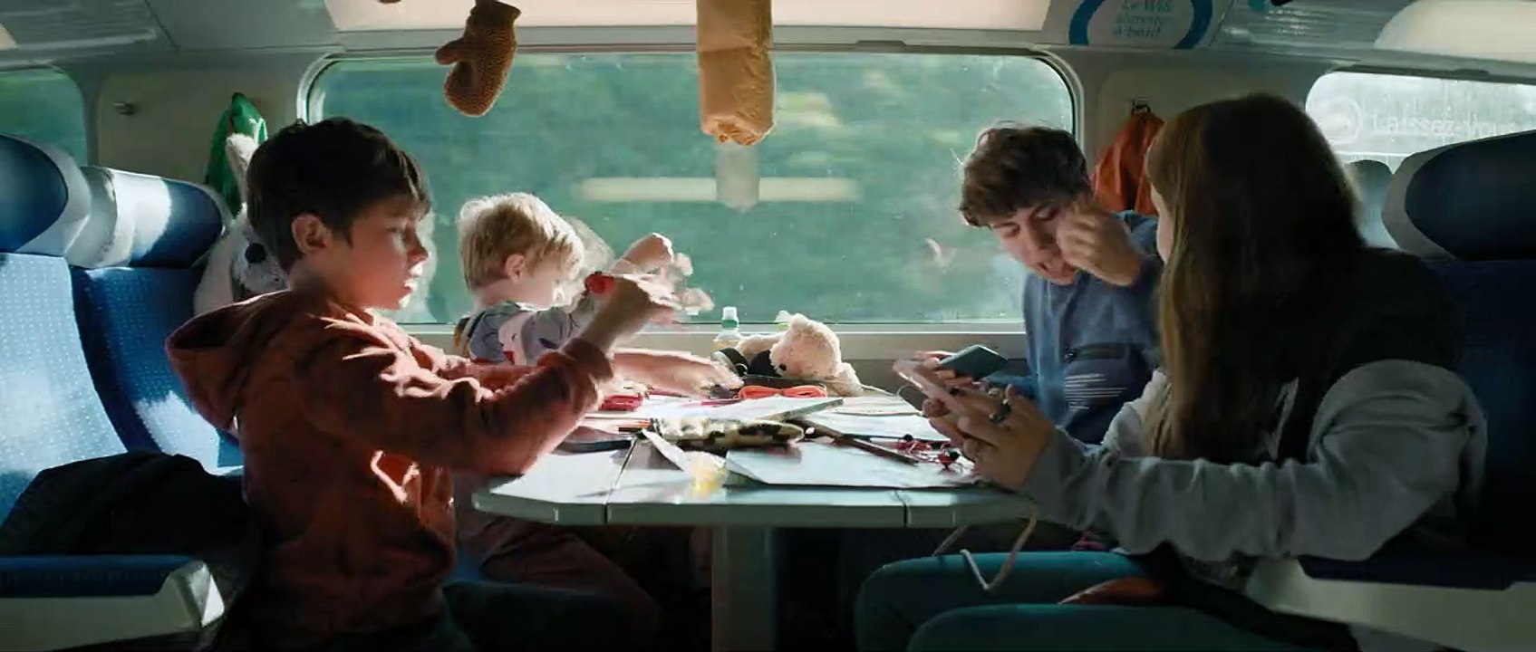 10 jours encore sans maman EXTRAIT VF "Bienvenue à bord"