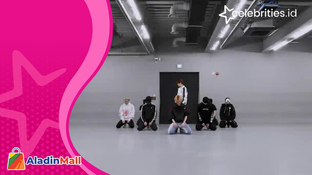 Stray Kids Rayakan 5 Tahun Debut, Hadiahi STAY Dance Practice Hellevator Terbaru