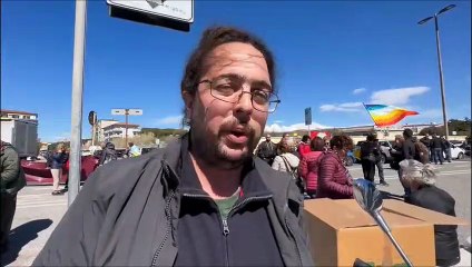 La protesta contro le armi nel Mediterraneo