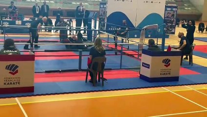 2éme combat Céline en bleu suite