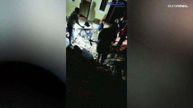 الإكوادور: مقتل 16 شخصًا على الأقل في إنهيار أرضي