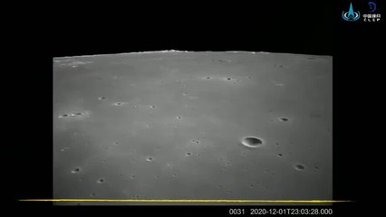 China halla una reserva de agua en la Luna