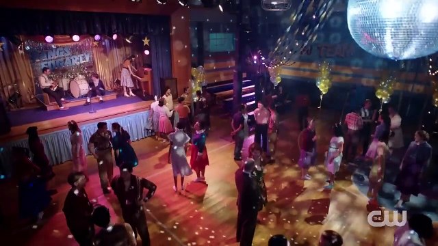 La meilleure des choses à faire : des derniers épisodes WTF pour Riverdale ? Le créateur s'explique sur cette saison 7 très spéciale