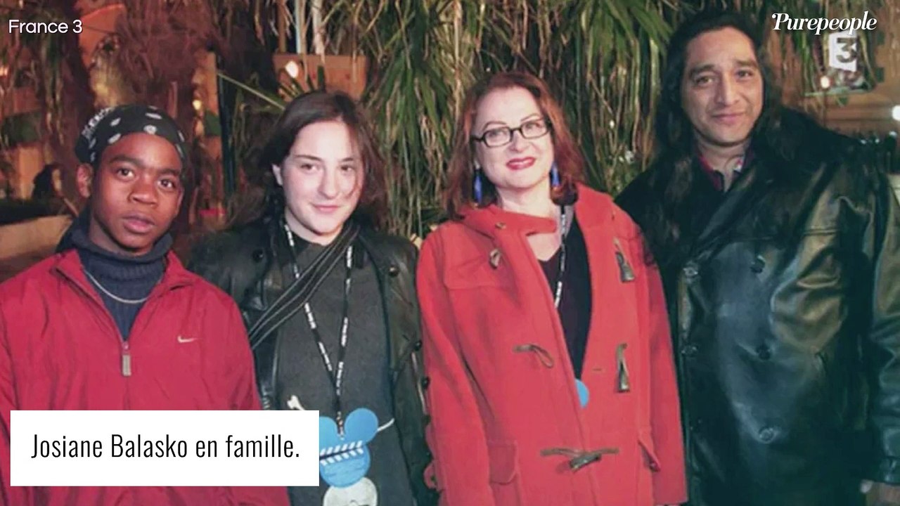 Josiane Balasko maman : rares confidences sur son discret fils Rudy, "bien accroché à sa maman"