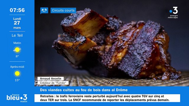 À Beaumont-lès-Valence, Fumée , viandes cuites au feu de bois, à basse température avec un léger goût fumé