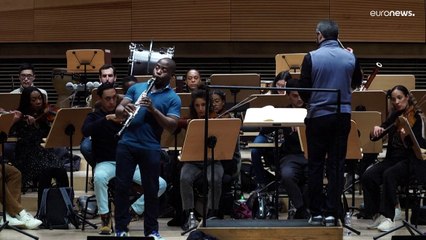 إنطلاق عروض أوّل أوركسترا أوروبية معظم أعضائها من السود