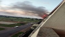 Incêndio consome apartamento de condomínio no Guará; veja imagens da fumaça