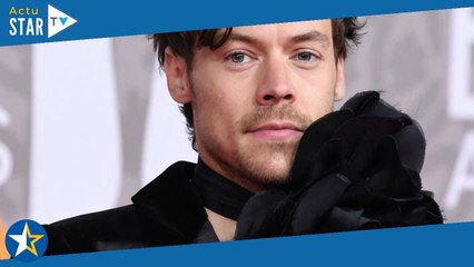 Harry Styles embrassant goulument un célèbre mannequin, la page est bien tournée avec Olivia Wilde