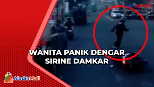 Viral, Pengendara Wanita Lari Tinggalkan Motor saat Dengar Sirine Damkar