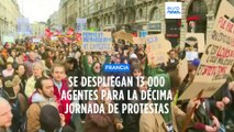 Francia despliega 13 000 agentes para la décima jornada de protestas por la reforma de las pensiones