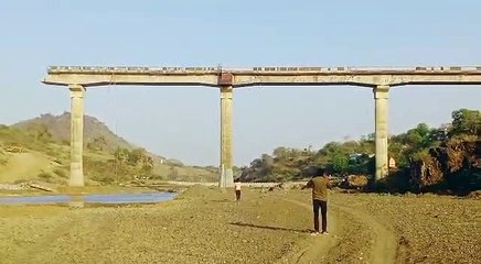 Blasting broke the old bridge of Goi river