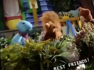 Caillou E071 - Broken car