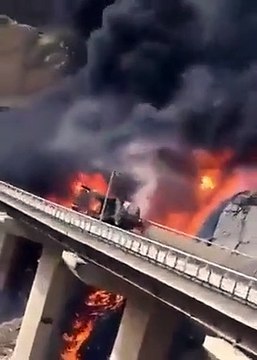SaudiArabia BusAccident Bus catches fire after collision with car due to brake failure in Saudi Arabia! 20 Haj pilgrims lost their lives!At least 20 people died and about 30 others were injured as a result of a bus accident in Saudi Arabia. The accid