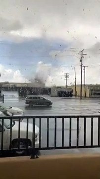tornado touched down in #Montebello the power is out for a few blocks and there is a lot of damage #cawx Video from Daniel Wilsey