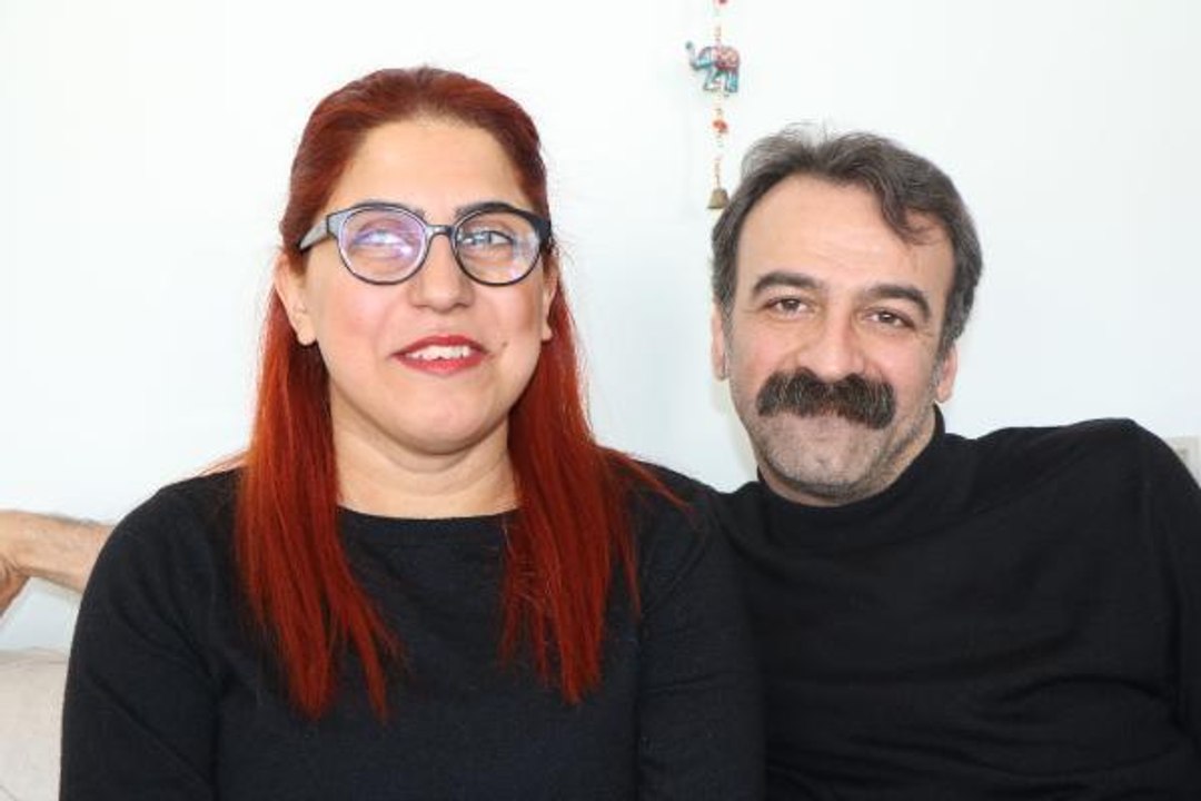 ENGELLİ ÖĞRETMEN ÇİFT BİRBİRLERİNİN 'ELİ' VE 'GÖZÜ' OLDU