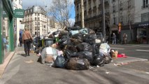 تكدس أطنان من القمامة بسبب إضراب عمال النظافة في فرنسا