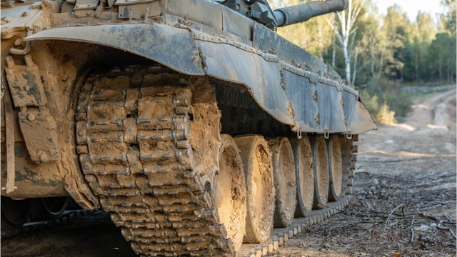 Guerre en Ukraine : la Russie va massivement produire des tanks et des obus